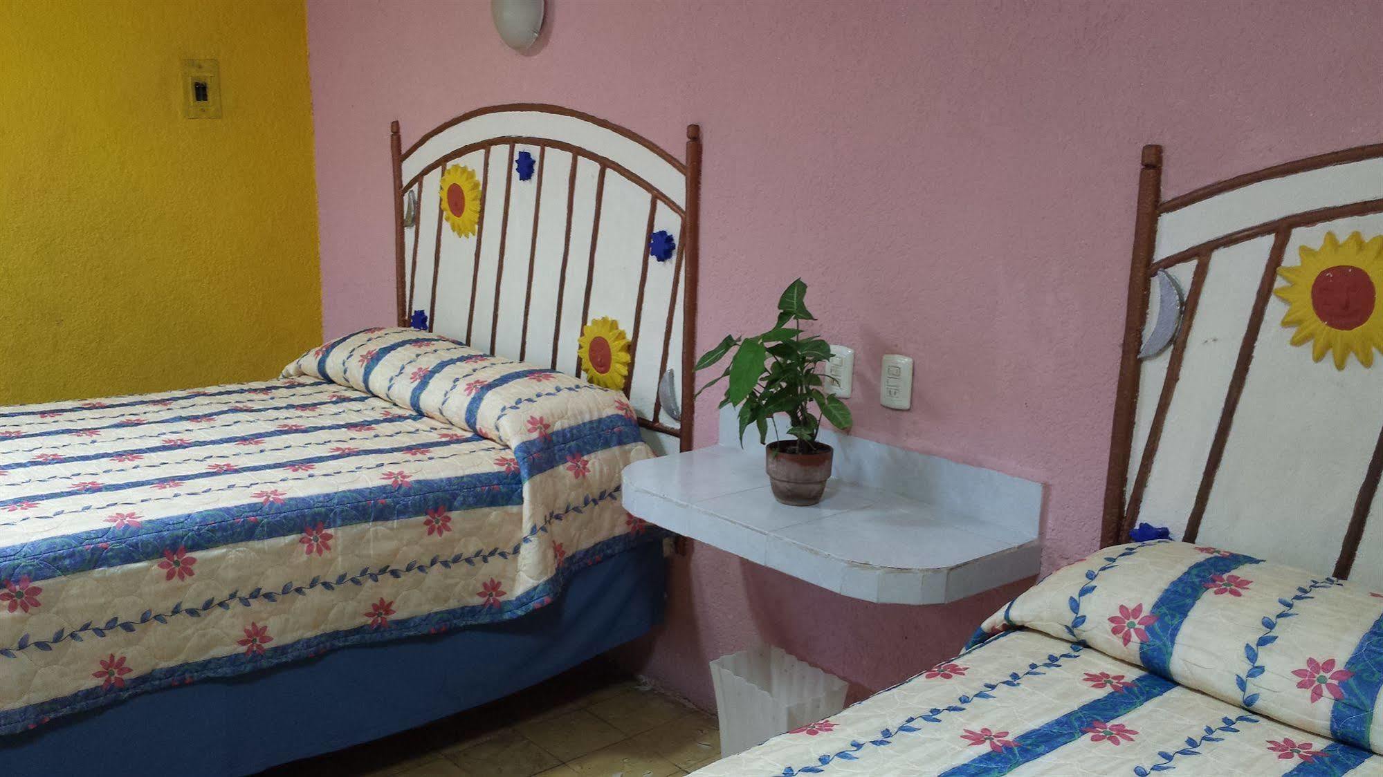 Tierra Del Sol Hotel